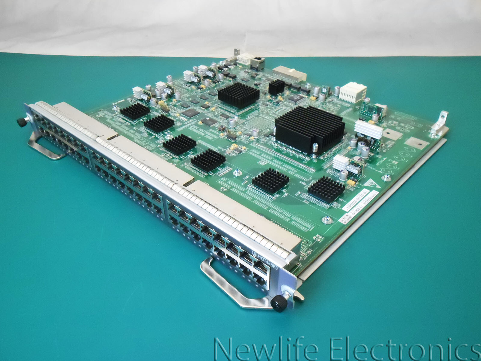 HPE JC618-61001 10500 48-port Gig-T SE Module JC618A