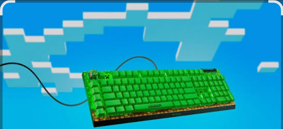 Razer's Minecraft Creeper Keyboard & Mouse Bundle + 2 Codes to In-game Rewards