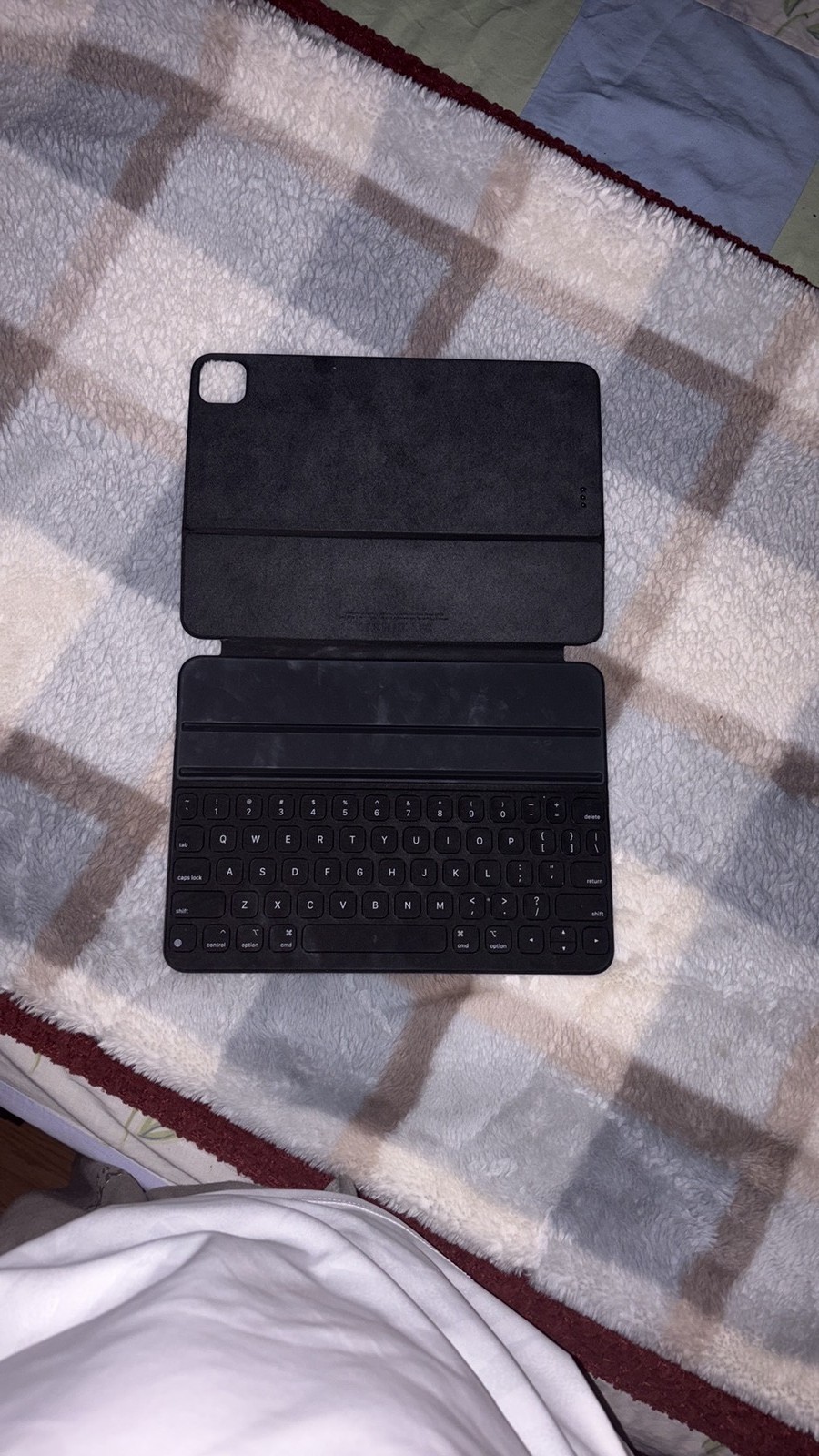 Apple iPad Pro Smart Keyboard Folio for 11-inch Models - Black
