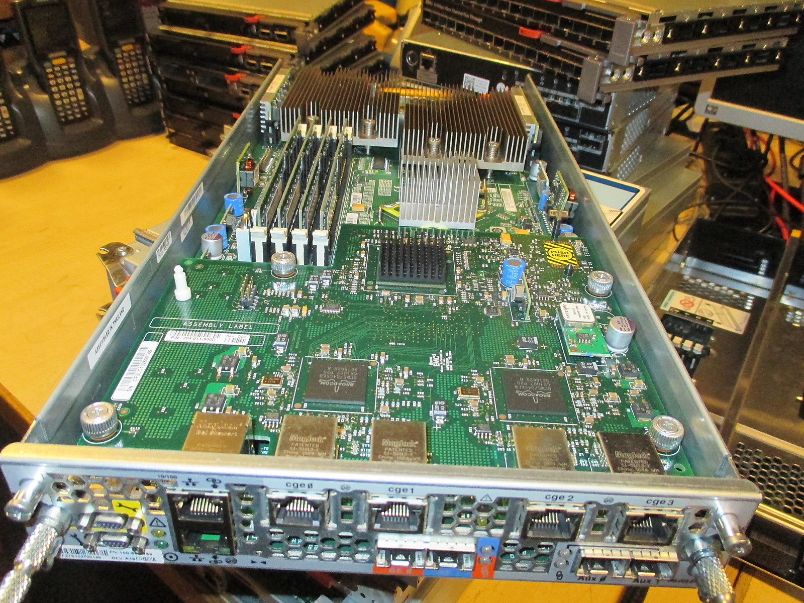 DELL ESG-X KIT CHAS SP3 EMC H777N Module + 4GB Memory 100-562-150