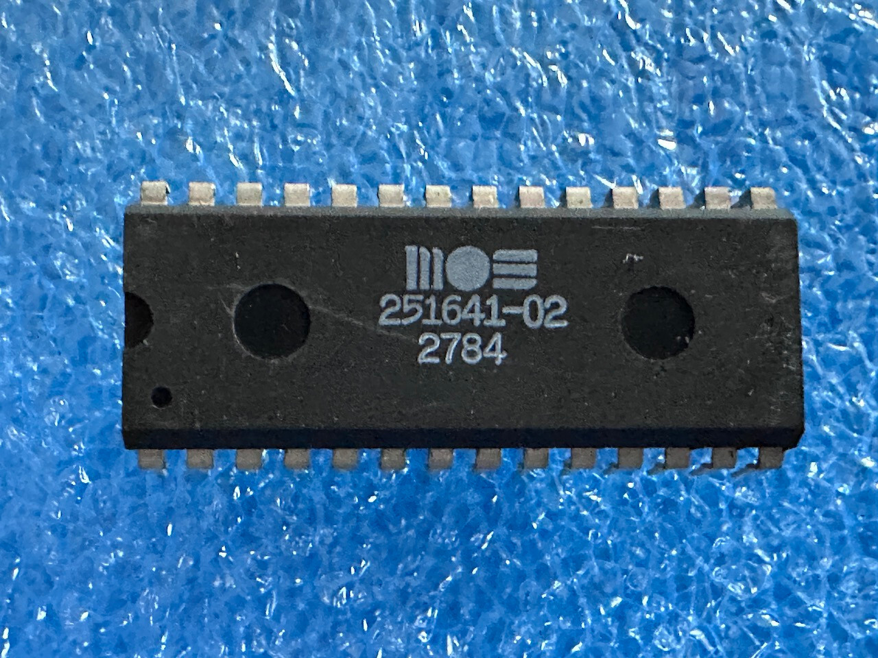251641-02/ 1X Moded Kernel/318006-01, 3X Chips For Commodore C16/C116/Plus 4...