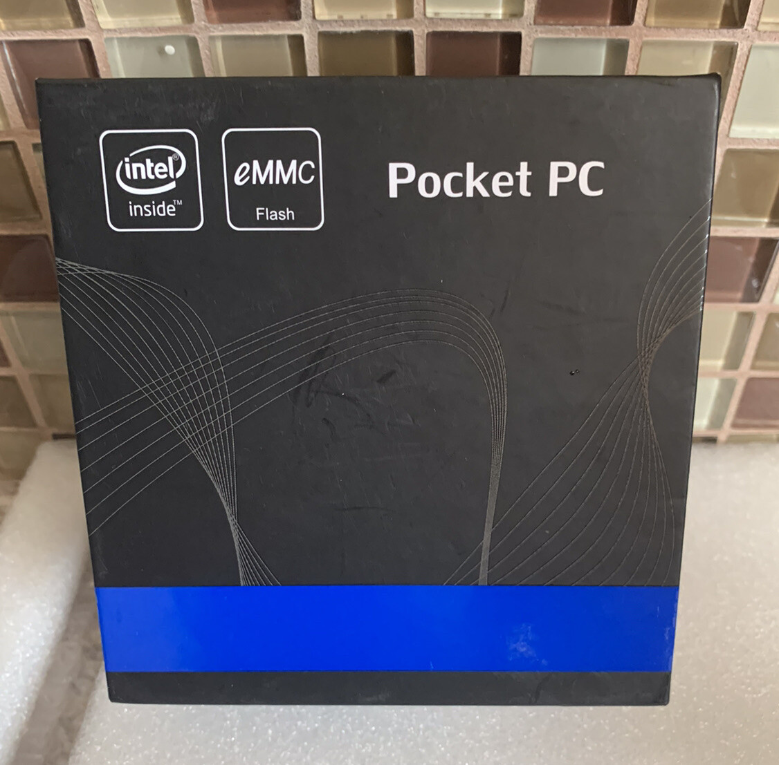ACEPC T6 Intel Cherry Trail Atom Z8350 Pocket PC 4gb RAM/64gb ROM Black. NEW.