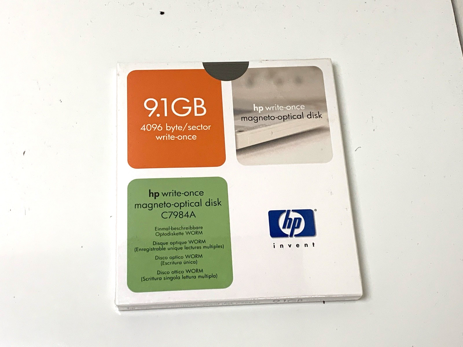 HP Invent Write Once Megneto-Optical Disk 9.1GB (C7984A) - SEALED NEW