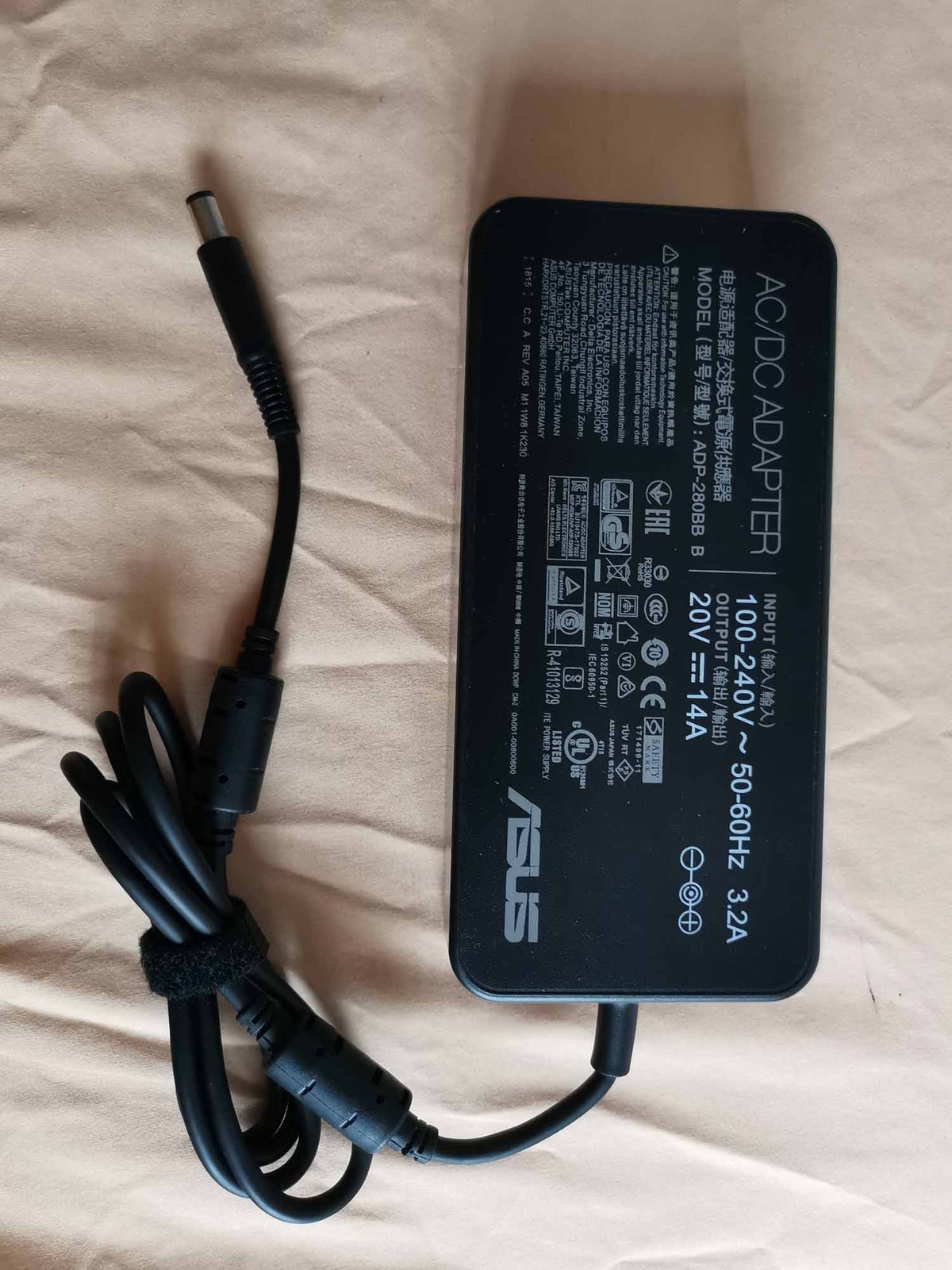 7.4mm original 280W adapter fit ASUS ROG Strix XG32UCWG Monitor 20v 14A charger