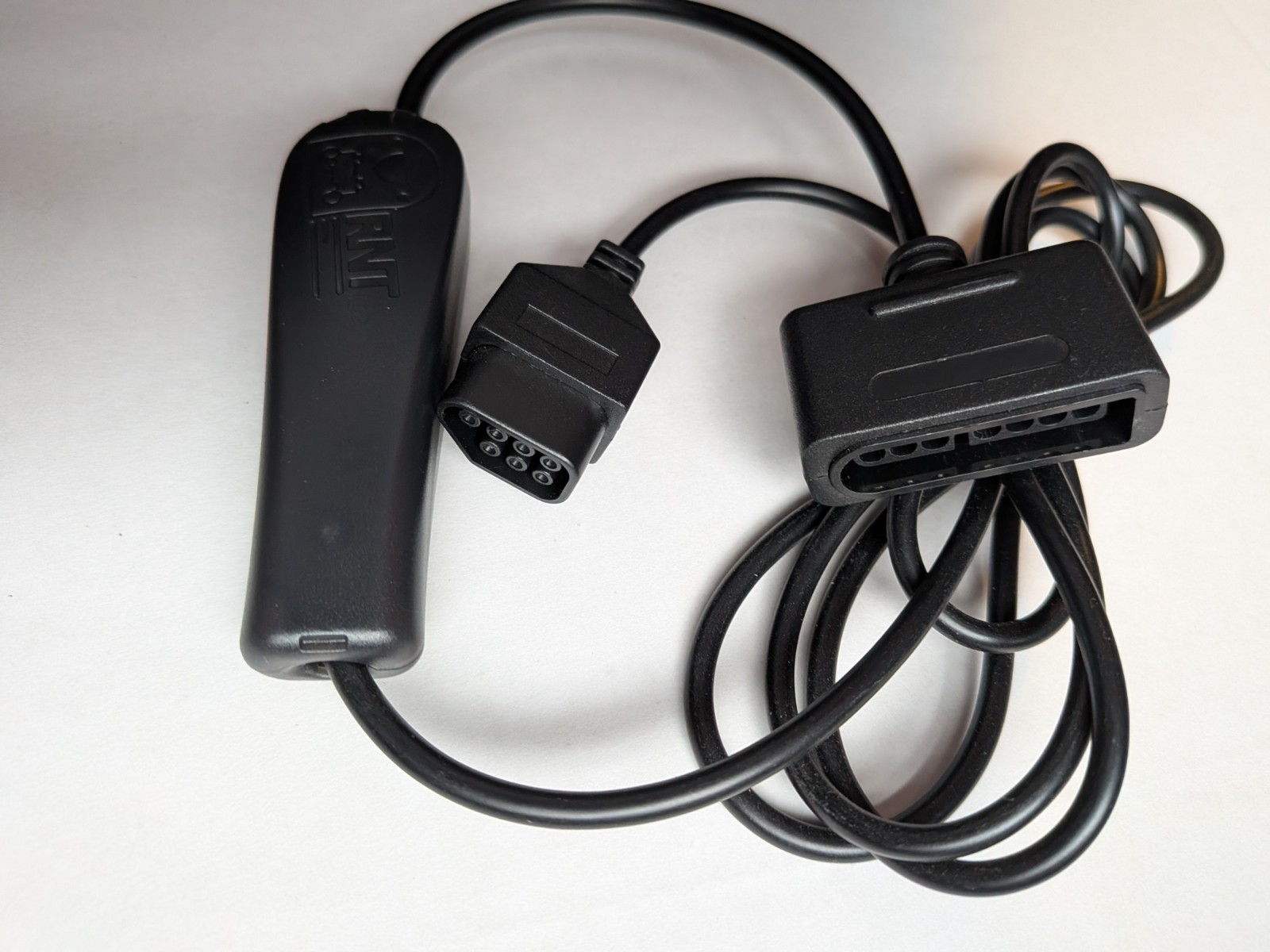 SNES Controller to Famicom NES Adapter - raphnet - Super Nintendo to NES