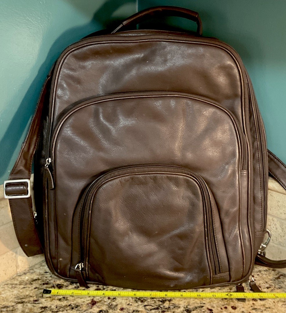 Levenger Large 16x14 Chocolate Brown Leather Utility Laptop Backpack Bag