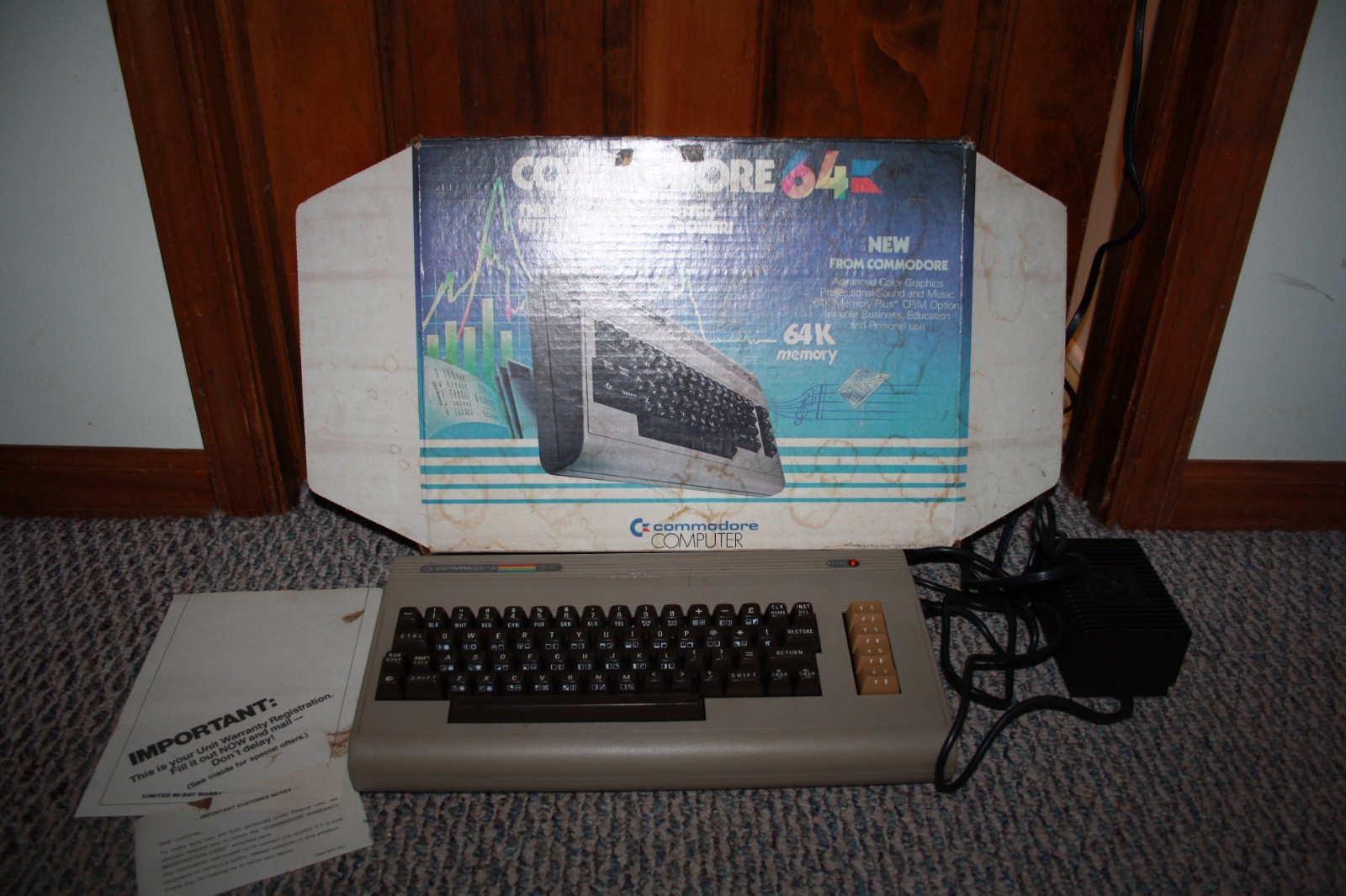 Commodore 64 Personal Computer w Power Supply Original Box