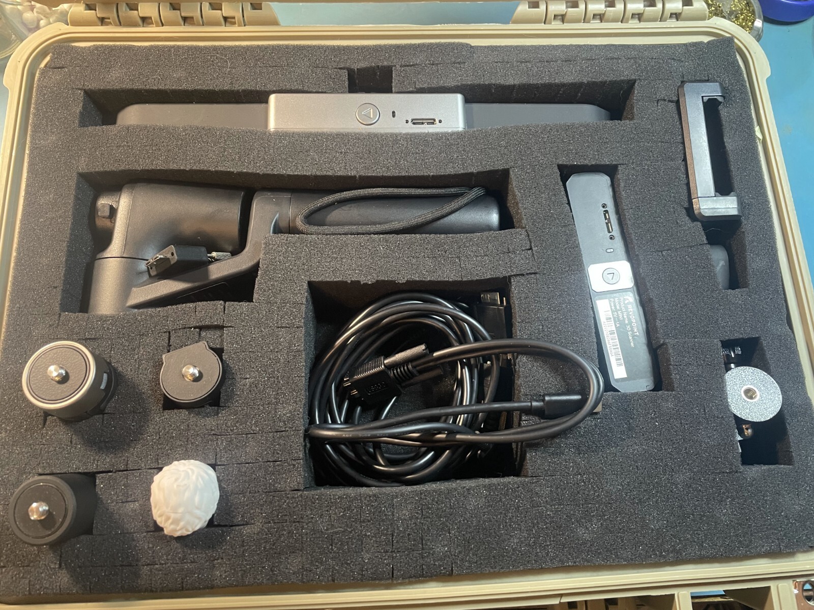 Revopoint Range & Mini Scanners, Stabilizer, Dual Axis Turn Table, Hard Case
