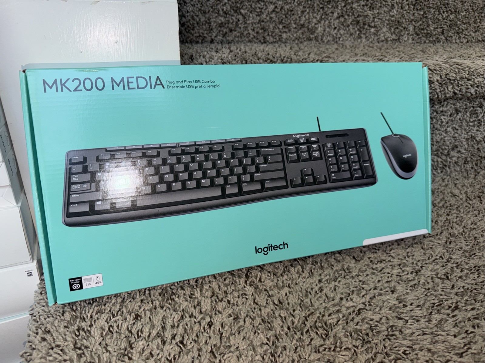 Logitech MK 200 Media USB Wired Keyboard & Optical Mouse Combo