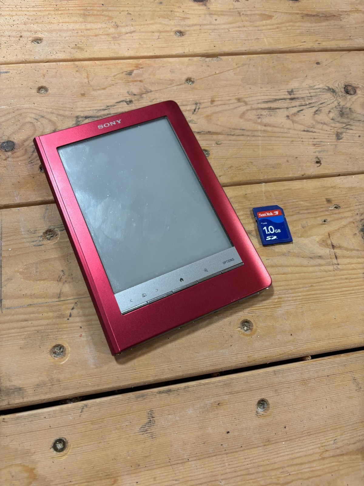 Sony PRS-600 RED E-reader Good condition Fully Tested Touch Screen Model