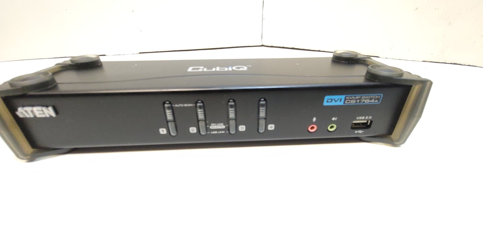 Aten Technologies CubiQ CS1764A KVM Switch No Adapter