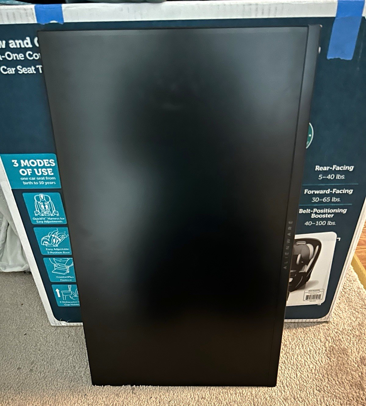 Alienware 27" Flat Screen Computer Monitor, White, 16:9 Aspect Ratio Display