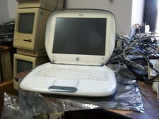 Macintosh iBook G3 Clamshell Olive Green 320MB, OS 9.0.4, 1GB Hard Drive, CD picture