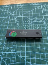 Motorola MC68000G8 Microprocessor Chip picture