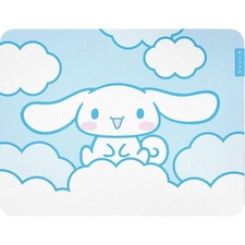 Razer Gigantus V2 Soft Gaming Mouse Mat - Medium - Cinnamoroll Edition picture