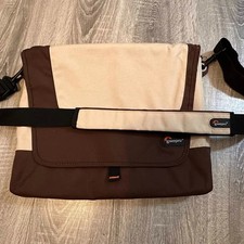 Lowepro Laptop Messenger bag picture