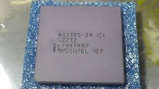 Intel  82385 - 20 (Cache Controller for 80386DX) picture