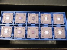 AMD Mobile Athlon 4 900 AHM0900AVS3B Socket A Gold Pin CPU Vintage & NEW picture