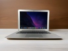Apple MacBook Air 2017 Laptop 13.3