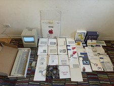 Apple Macintosh SE/30 Vintage Computer Bundle System 7 Lot Powers On’AS IS picture