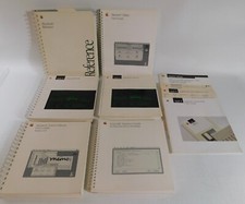 10 Vintage Apple II Macintosh User Guides. Reference Manuals, Appleworks - Read picture