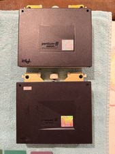 2x Intel Pentium III Xeon 800MHz SL3WU Slot 2 CPUs w/ Compaq Heatsinks picture