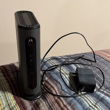 Motorola MB7220 DOCSIS 3.0 Cable Modem picture