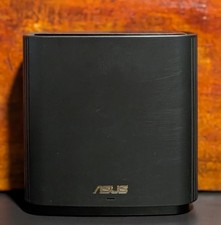 ASUS ZenWiFi XT8 AX6600 Tri‑Band WiFi 6 Mesh Router picture