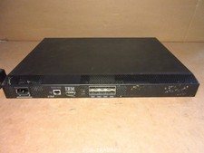 IBM 2005 H08 TotalStorage 8-Port Fibre Channel SAN Managed Network Switch picture
