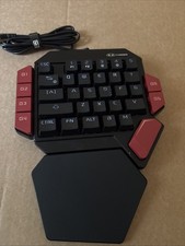 MageGee One Handed Professional Gaming Keyboard, RGB Backlit 35 Keys Mini Wired picture