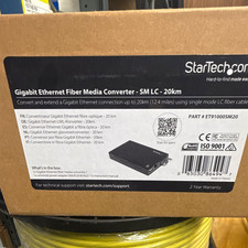 StarTech.com Gigabit Ethernet Fiber Media Converter SM LC 20km ET91000SM20 picture