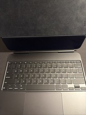 Apple Magic Keyboard for iPad Pro 13‑inch (M4 or M5) Black - Excellent Condition picture
