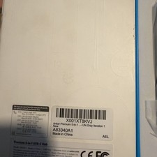 Anker Premium 5 in 1 USB Model A8334anker 5-1 picture