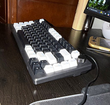 MageGee MK-STAR75 Wired USB Mechanical Keyboard Black/White Volume Control picture