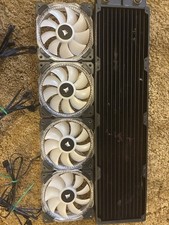 Thermaltake 480mm Radiator w/ 4 x 120mm Riing 12 RGB Fans CO-9050067-WW picture