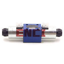 1PCS 4WE10J3X/CG24N9K4 R900589988  Rexroth Directional Valve 4WE10J33/CG24N9K4 picture