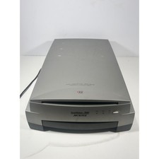 Microtek ScanMaker i900 Flatbed Photo Film Scanner Digital ICE 6400x3200 DPI picture