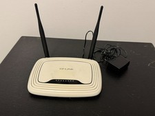 TP-Link 300Mbps Wireless N Router, model TL-WR841N Version 9.2 bundle w adapter picture
