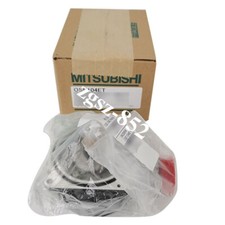 NEW Mitsubishi OSE104ET Encoder Brand New Fast Shipping picture