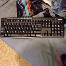 Logitech K270 Black Wireless Standard English QWERTY Plug & Play Keyboard picture