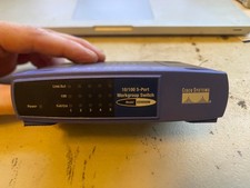 Linksys EZXS55W v2 EtherFast 10/100 5-Port Workgroup Ethernet Switch *No AC Adap picture