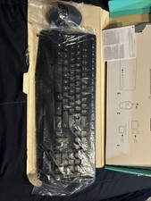 Logitech MK345 Comfort Wireless Keyboard Mouse with Palm Rest Black picture
