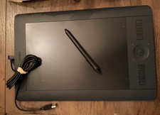 Wacom Intuos Pro Medium PTH-651 Pen Tablet, with pen, Excellent Condition picture