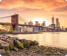 Brooklyn Bridge At Sunset Mouse Pad picture