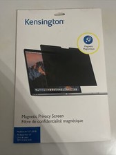 ONE Kensington MacBook Pro 13 2016 & Late Magnetic Privacy Screen K64490WW picture
