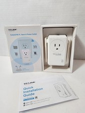 TP-LINK 300Mpbs Wi-Fi Range Extender Power Outlet Pass-though TL-WA860RE N300 picture
