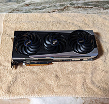 SAPPHIRE NITRO+ AMD Radeon RX 6800 XT 16GB GDDR6 Triple Fan HDMI/DP picture