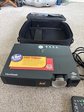 ViewSonic PJ501 3 Panel LCD Digital Multimedia Projector VPROJ25048-1W With Case picture