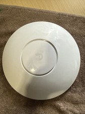 Ubiquiti UniFi SHD Access Point with Dedicated Security Radio (UAP-AC-SHD) picture