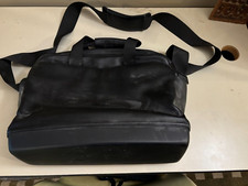 MOLESKINE Black CLASSIC UTILITY Laptop Bag Business Carrier EUC picture